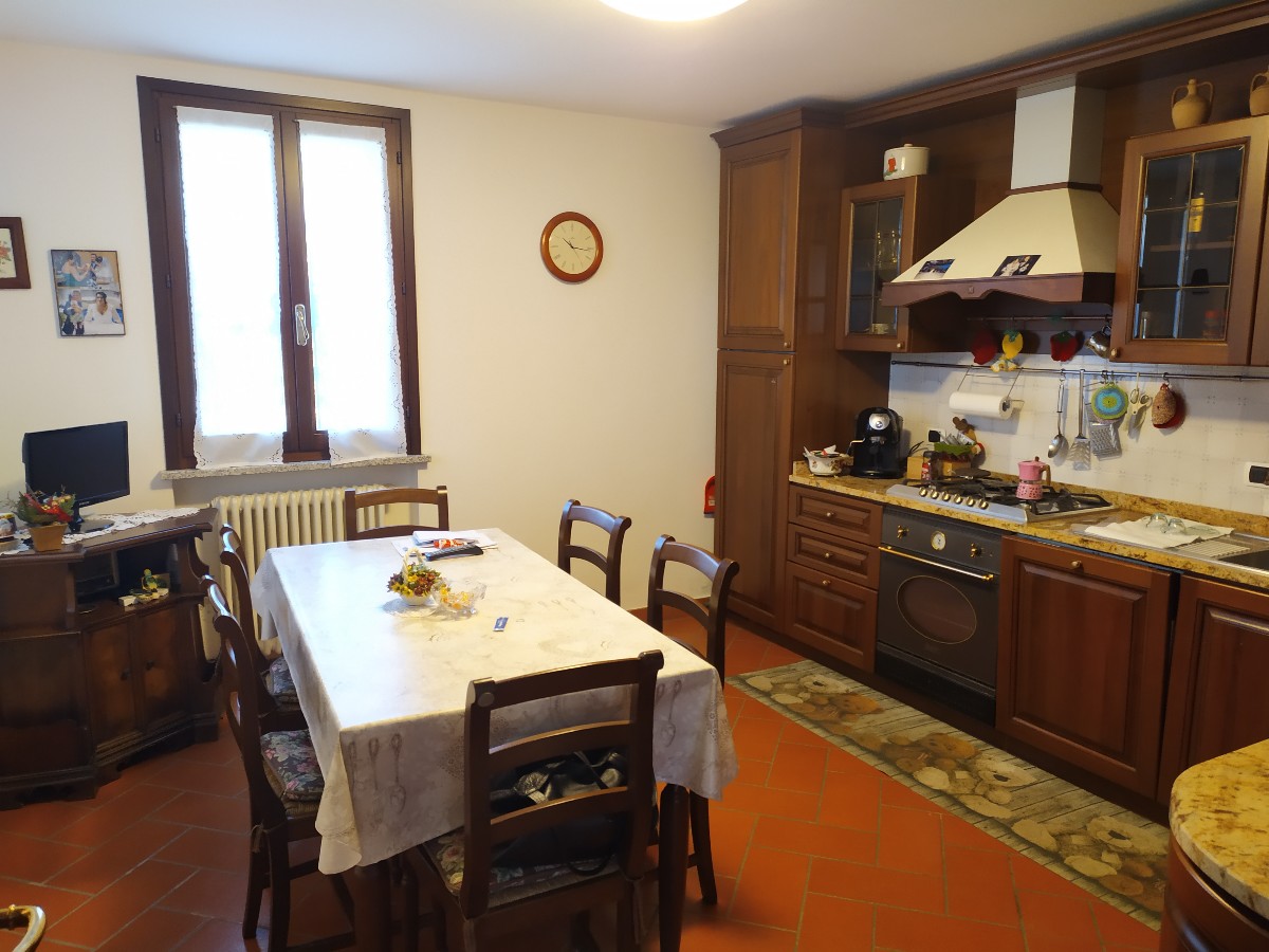 VILLA in zona Buco del Signore a Reggio Emilia